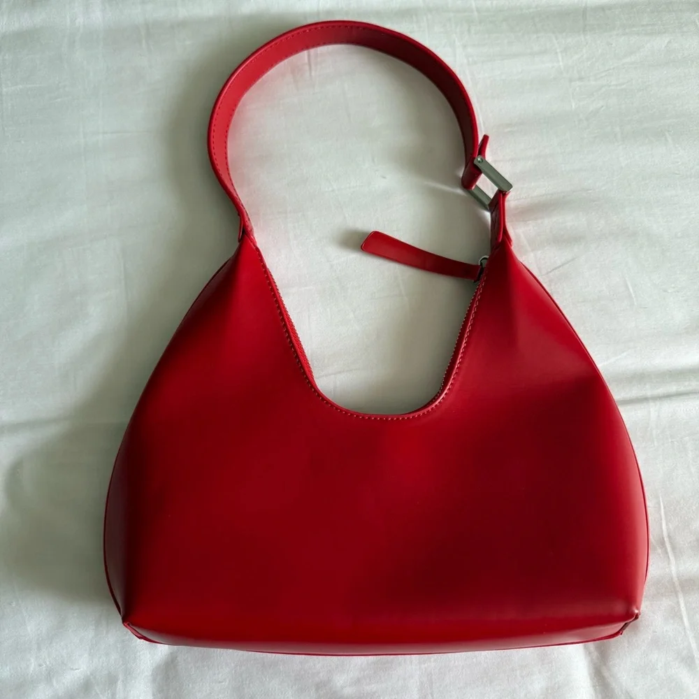 Red Shoulder Bag - Picture 2 of 4